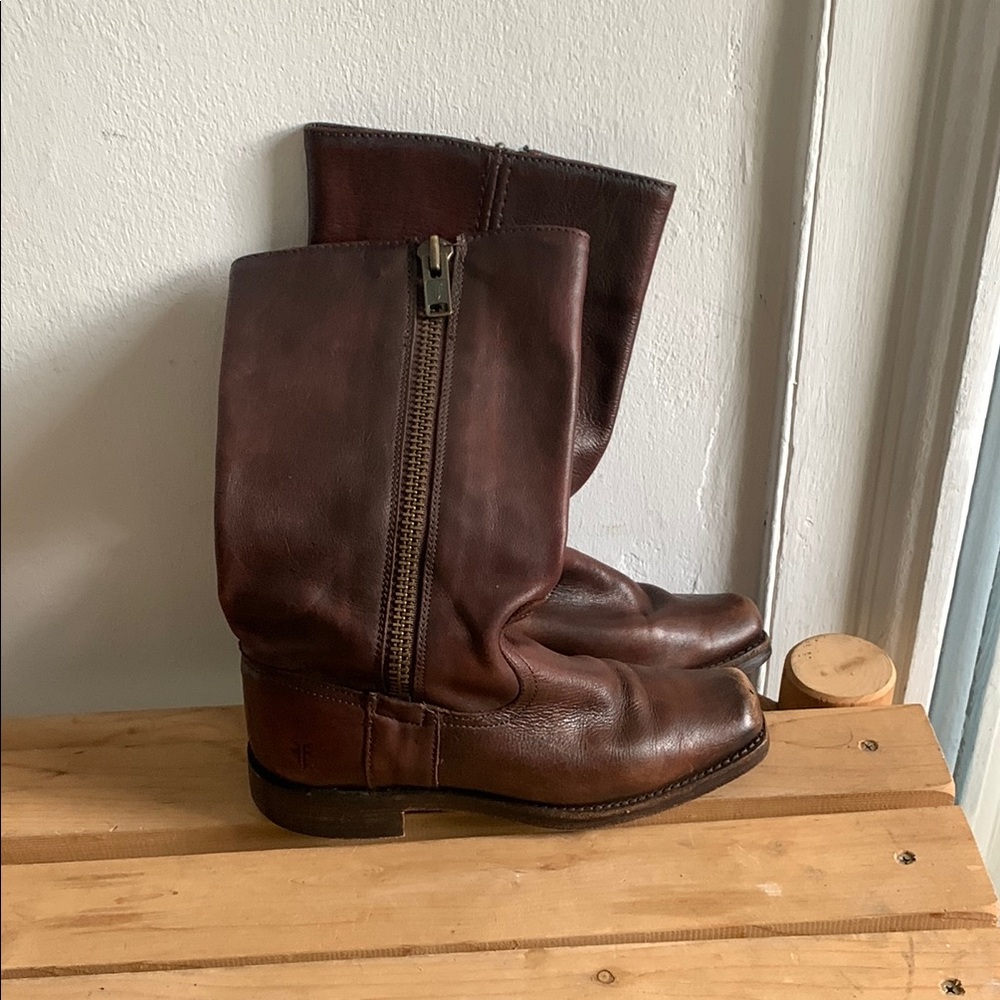 Frye mid calf leather boots. Size 6 1/2